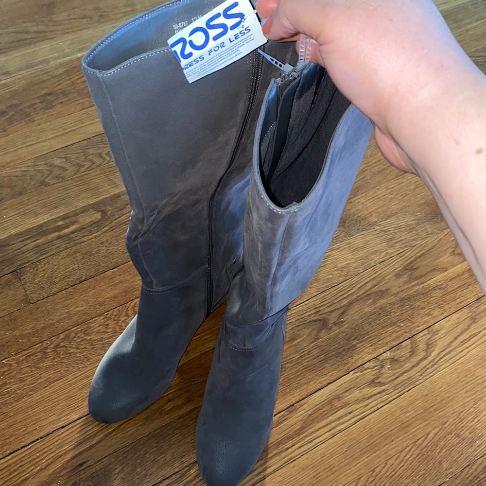 Gray winter boots by Ross